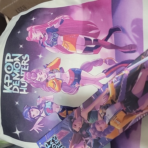 Other - K pop demon hunters bundle doll and tote bag